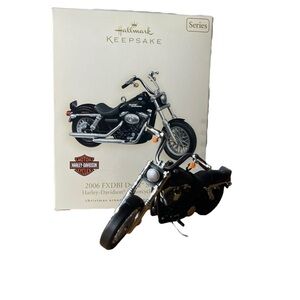 Hallmark Keepsake Harley-Davidson “2006 FXDBI Dyna Street Bob” Ornament